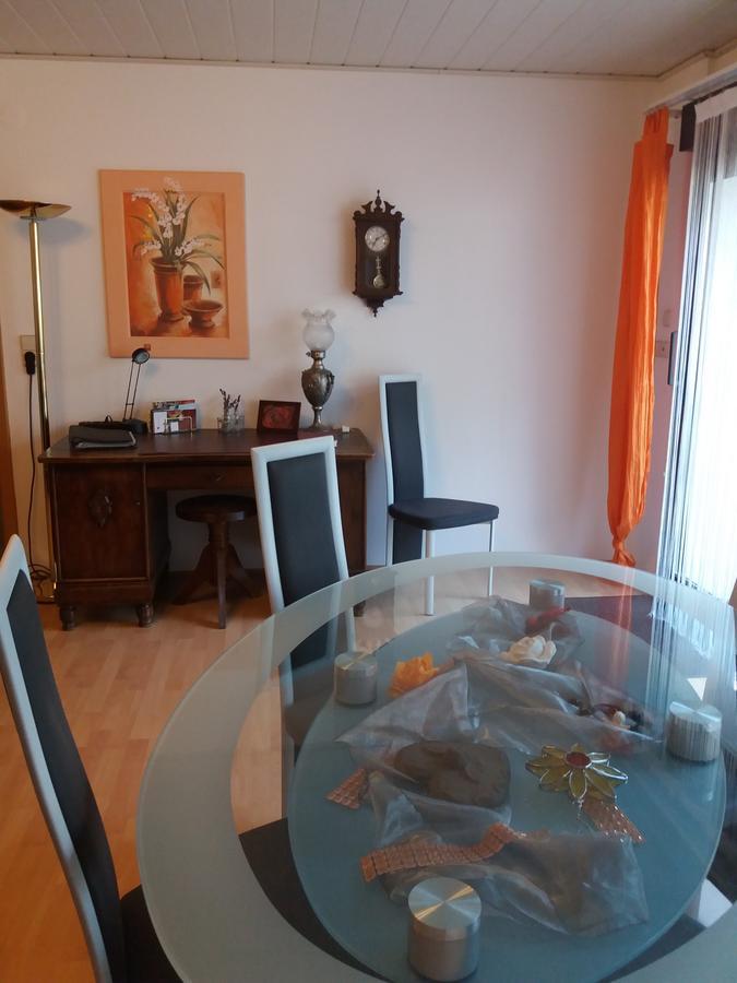 Ferienwohnung Rosentraum Oberotterbach Luaran gambar